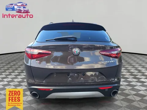 More photos of 2018 Alfa Romeo Stelvio Sport SUV 4D at Interauto, MA