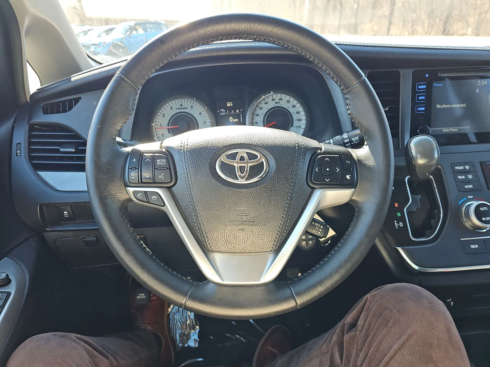 2017 Toyota Sienna SE - Photo 23