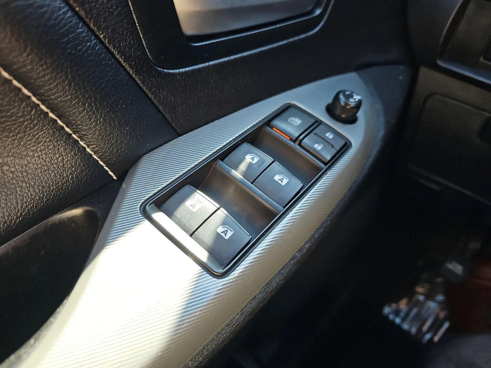 2017 Toyota Sienna SE - Photo 27