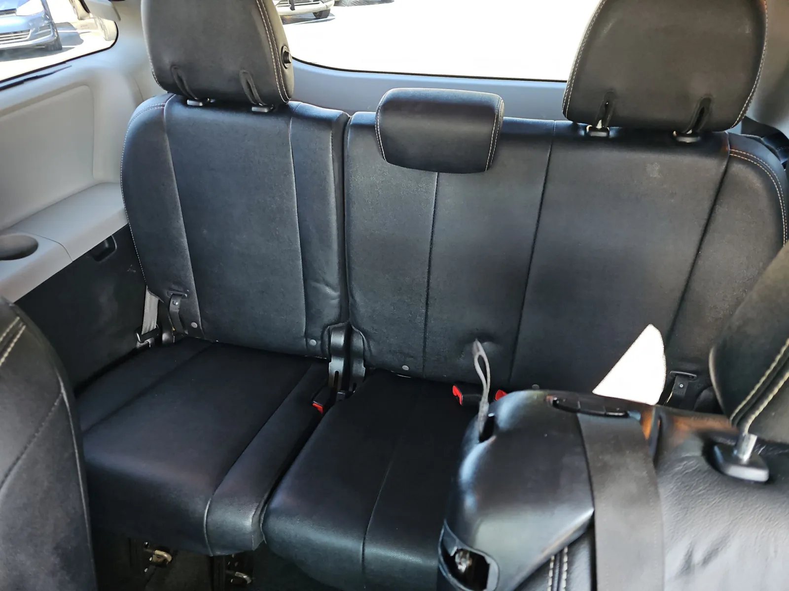2017 Toyota Sienna SE - Photo 13