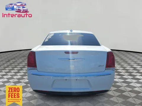 More photos of 2019 Chrysler 300 Limited Sedan 4D at Interauto, MA
