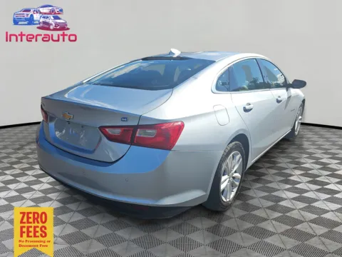 More photos of 2017 Chevrolet Malibu Hybrid Sedan 4D at Interauto, MA