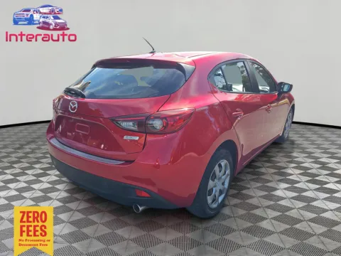 More photos of 2015 MAZDA MAZDA3 i Sport Hatchback 4D at Interauto, MA