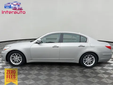 Photos of 2010 Hyundai Genesis 3.8 Sedan 4D for sale in Plainville, MA at Interauto