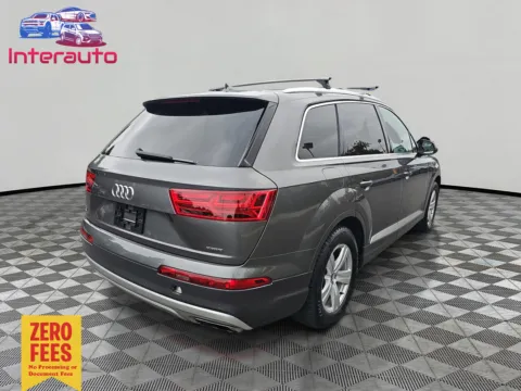 More photos of 2018 Audi Q7 2.0T Premium Sport Utility 4D at Interauto, MA