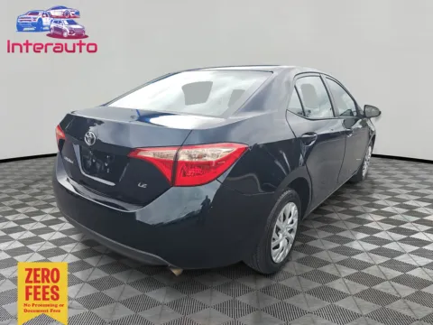 More photos of 2018 Toyota Corolla LE Sedan 4D at Interauto, MA