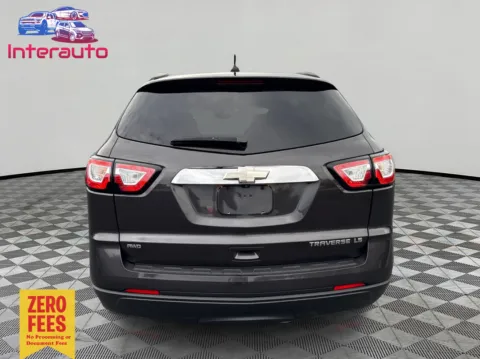 More photos of 2016 Chevrolet Traverse LS Sport Utility 4D at Interauto, MA