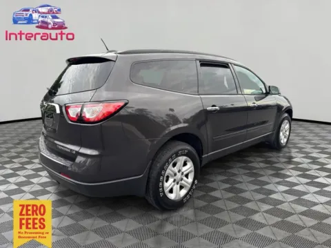 More photos of 2016 Chevrolet Traverse LS Sport Utility 4D at Interauto, MA