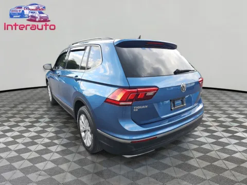 Another view of 2018 Volkswagen Tiguan 2.0T SE 4MOTION Sport Utility 4D for sale in Plainville, MA at Interauto
