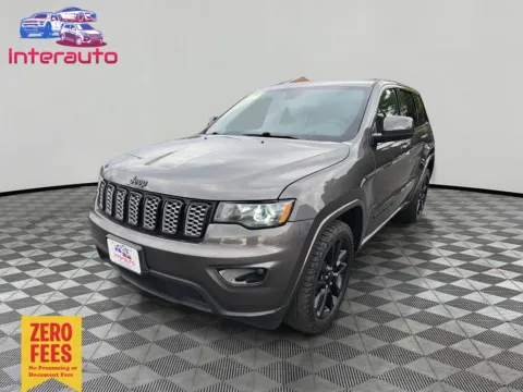 Gray 2019 Jeep Grand Cherokee Altitude Sport Utility 4D for sale in Plainville, MA