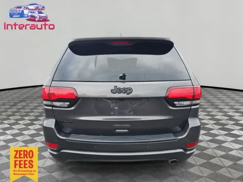 More photos of 2019 Jeep Grand Cherokee Altitude Sport Utility 4D at Interauto, MA
