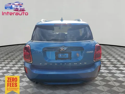 More photos of 2022 MINI Countryman Cooper ALL4 Hatchback 4D at Interauto, MA