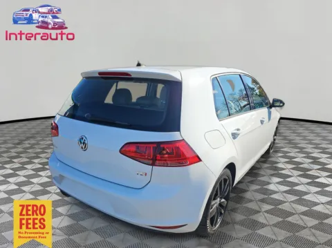 More photos of 2015 Volkswagen Golf SE Hatchback Sedan 4D at Interauto, MA