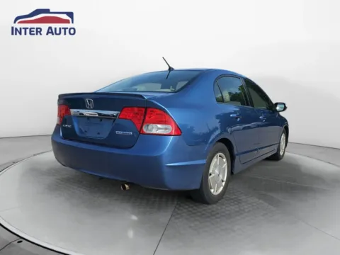 More photos of 2009 Honda Civic Hybrid Sedan 4D at Interauto, MA
