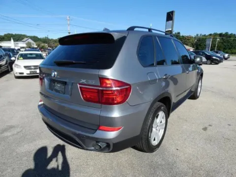 More photos of 2013 BMW X5 xDrive35i Premium Sport Utility 4D at Interauto, MA