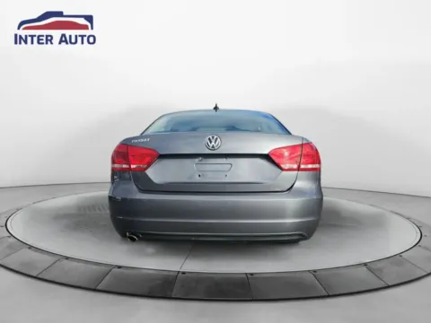 More photos of 2013 Volkswagen Passat 2.5L SE Sedan 4D at Interauto, MA