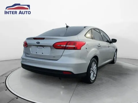 More photos of 2017 Ford Focus SE Sedan 4D at Interauto, MA