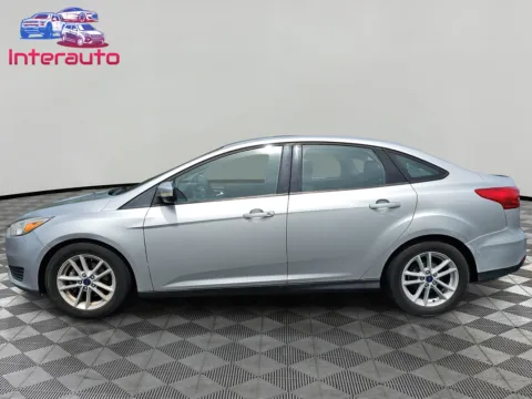 Photos of 2017 Ford Focus SE Sedan 4D for sale in Plainville, MA at Interauto