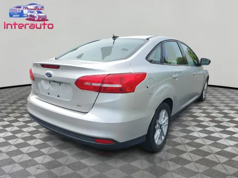 More photos of 2017 Ford Focus SE Sedan 4D at Interauto, MA