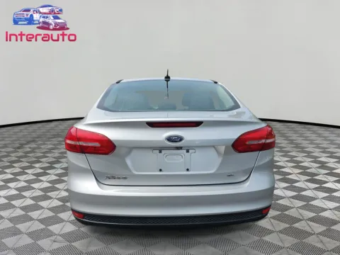 More photos of 2017 Ford Focus SE Sedan 4D at Interauto, MA