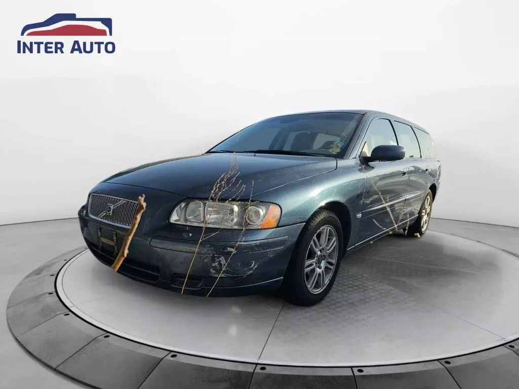 2006 Volvo V70 2.4 Wagon 4D for sale in Plainville, MA