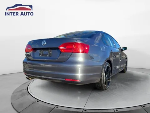 More photos of 2014 Volkswagen Jetta 2.0L S Sedan 4D at Interauto, MA