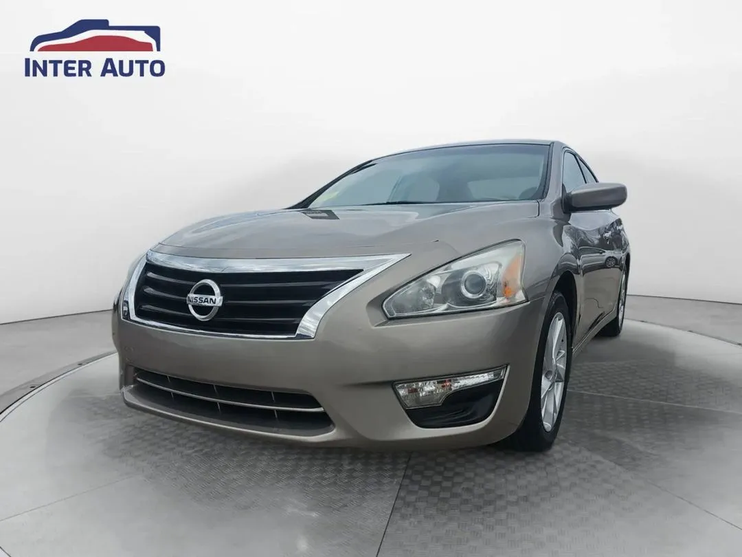 Gold 2013 Nissan Altima 2.5 SV Sedan 4D for sale in Worcester, MA
