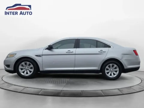 Photos of 2011 Ford Taurus SE Sedan 4D for sale in Worcester, MA at Interauto