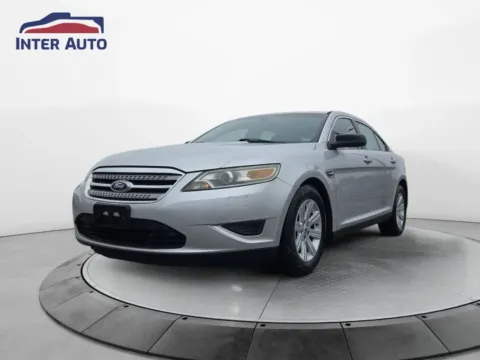 Silver 2011 Ford Taurus SE Sedan 4D for sale in Worcester, MA