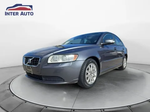 Gray 2008 Volvo S40 2.4i Sedan 4D for sale in Worcester, MA