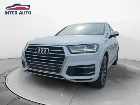 White 2017 Audi Q7 3.0T Premium Plus Sport Utility 4D for sale in Worcester, MA