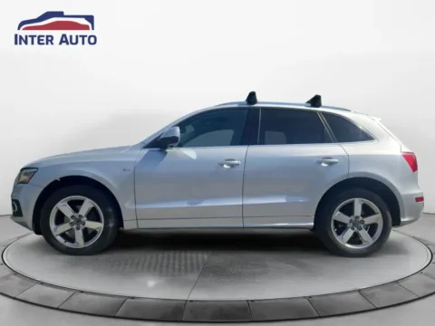 Photos of 2012 Audi Q5 3.2 Quattro Premium Plus Sport Utility 4D for sale in Worcester, MA at Interauto
