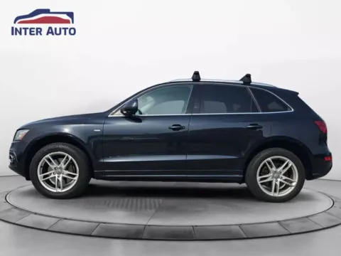 Photos of 2014 Audi Q5 3.0T Prestige Sport Utility 4D for sale in Worcester, MA at Interauto