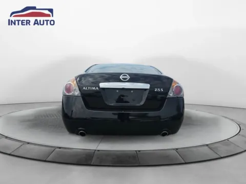 More photos of 2012 Nissan Altima 2.5 S Sedan 4D at Interauto, MA