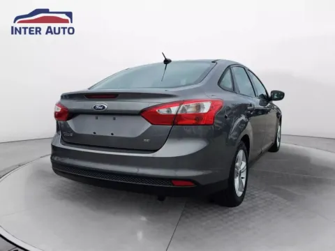 More photos of 2014 Ford Focus SE Sedan 4D at Interauto, MA
