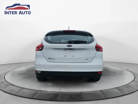 More photos of 2017 Ford Focus SE Hatchback 4D at Interauto, MA