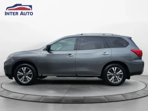 Photos of 2017 Nissan Pathfinder SL Sport Utility 4D for sale in Worcester, MA at Interauto