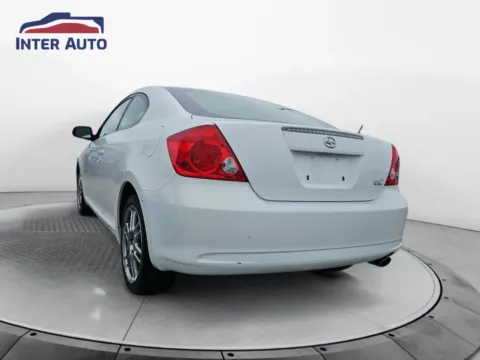 More photos of 2006 Scion tC Hatchback Coupe 2D at Interauto, MA