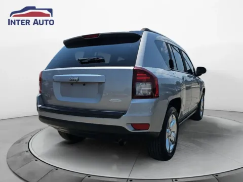 More photos of 2016 Jeep Compass Latitude Sport Utility 4D at Interauto, MA