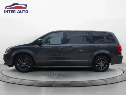 Photos of 2017 Dodge Grand Caravan Passenger SE Plus Minivan 4D for sale in Worcester, MA at Interauto