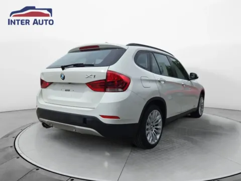 More photos of 2013 BMW X1 xDrive28i Sport Utility 4D at Interauto, MA