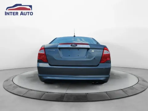 More photos of 2011 Ford Fusion Hybrid Sedan 4D at Interauto, MA