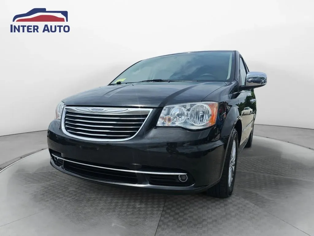 Black 2015 Chrysler Town & Country Touring-L Minivan 4D for sale in Worcester, MA
