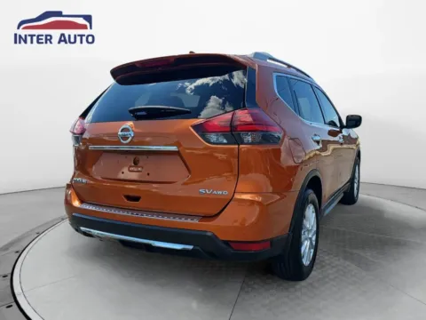 More photos of 2017 Nissan Rogue SV Sport Utility 4D at Interauto, MA