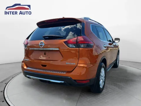 More photos of 2017 Nissan Rogue SV Sport Utility 4D at Interauto, MA