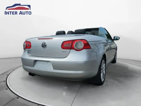 More photos of 2009 Volkswagen Eos Lux Convertible 2D at Interauto, MA