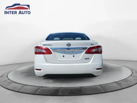 More photos of 2013 Nissan Sentra SV Sedan 4D at Interauto, MA