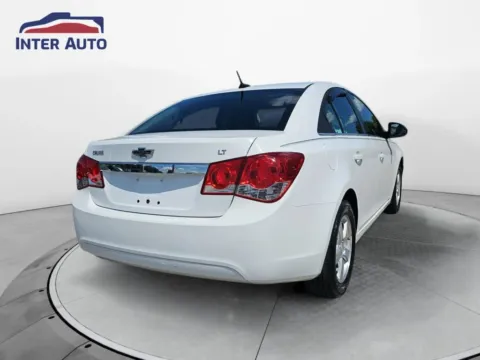 More photos of 2014 Chevrolet Cruze 1LT Sedan 4D at Interauto, MA