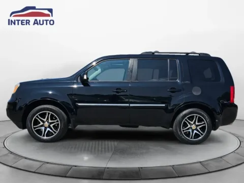Photos of 2013 Honda Pilot Touring Sport Utility 4D for sale in Worcester, MA at Interauto