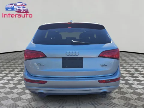 More photos of 2015 Audi Q5 2.0T Premium Plus Sport Utility 4D at Interauto, MA